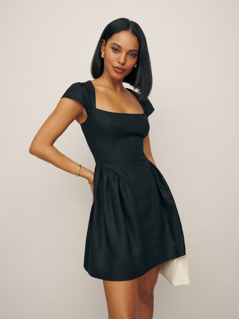 Square Collar Slimming Dress
