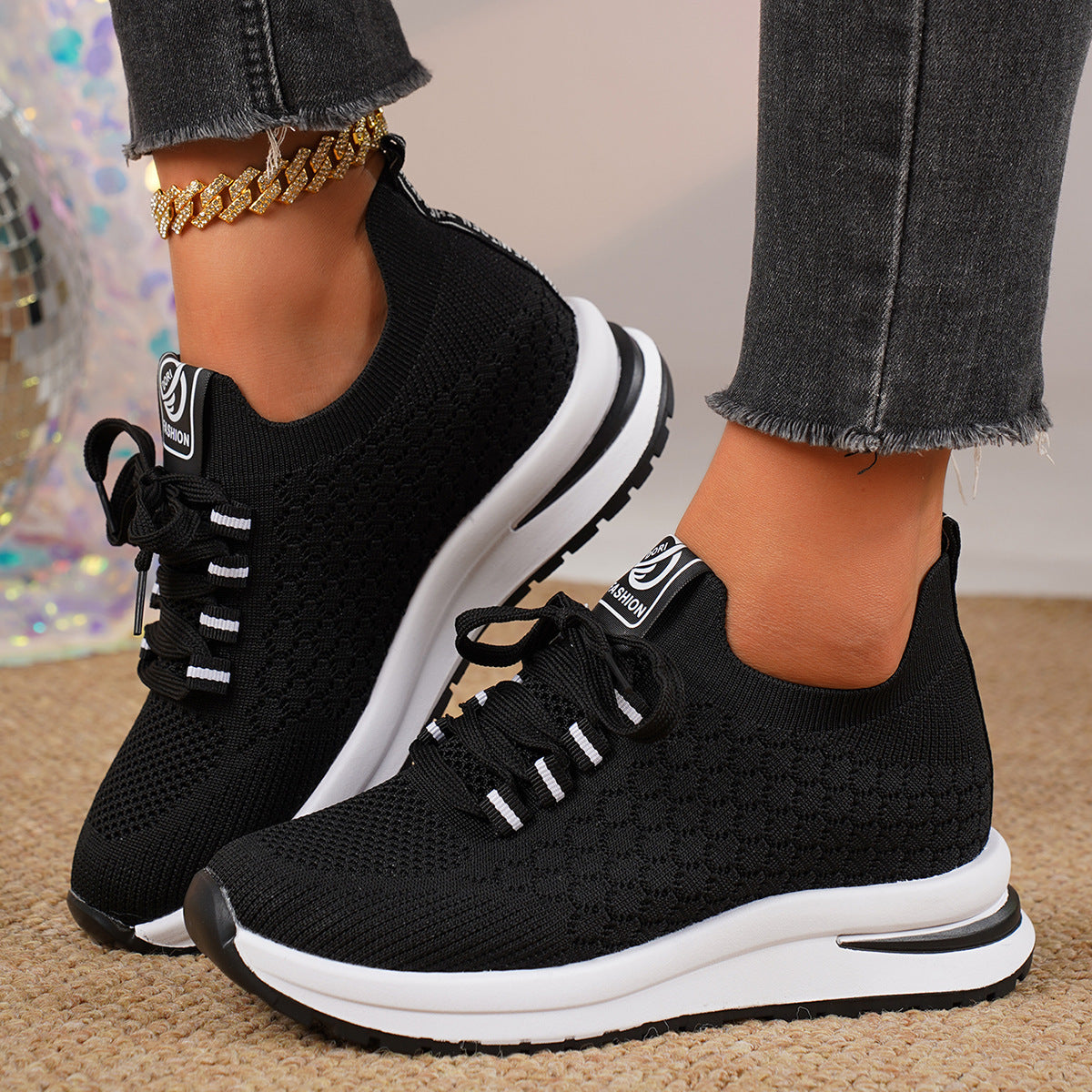Women's Lace Up Mesh Sneaker