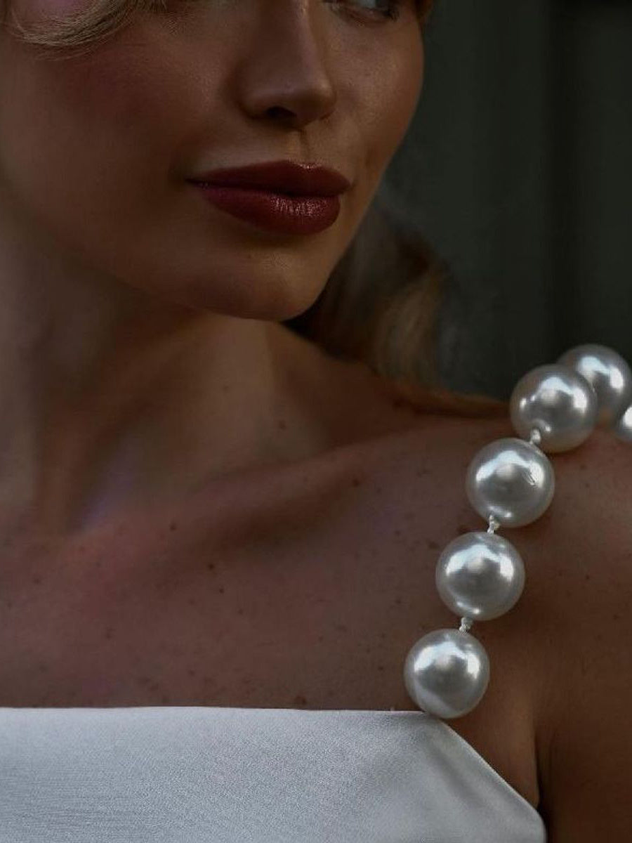 Elegant Pearl Short Vest