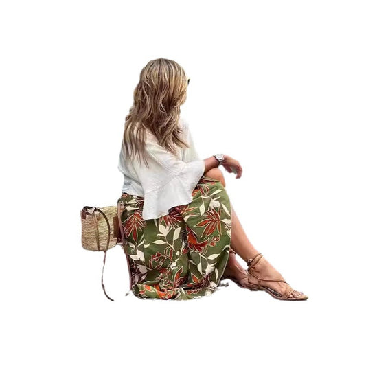 Female Elegant Holiday Skirt