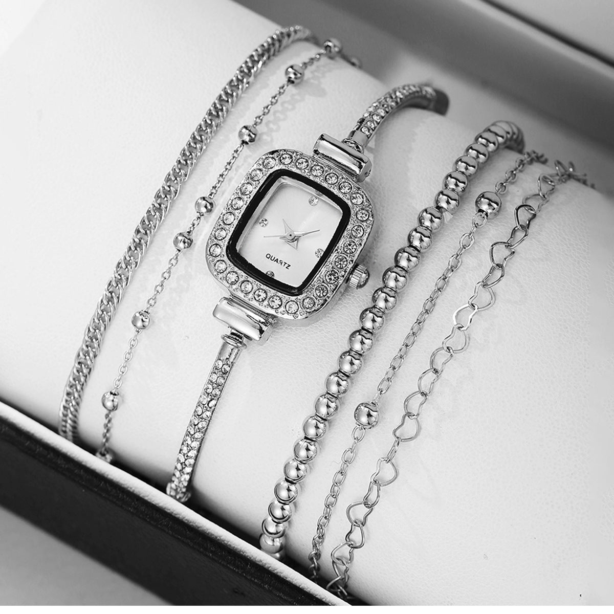 Women's Quartz Bracelet Watch Small Beads