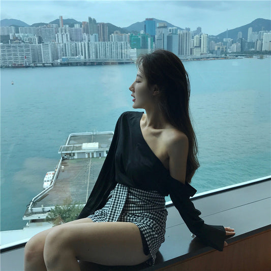 Long Sleeve Retro Irregular Slanted Shoulder Top