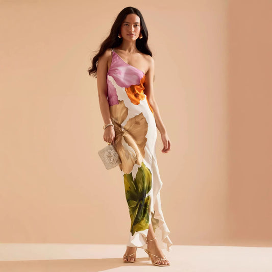 Oblique Shoulder Female Dress