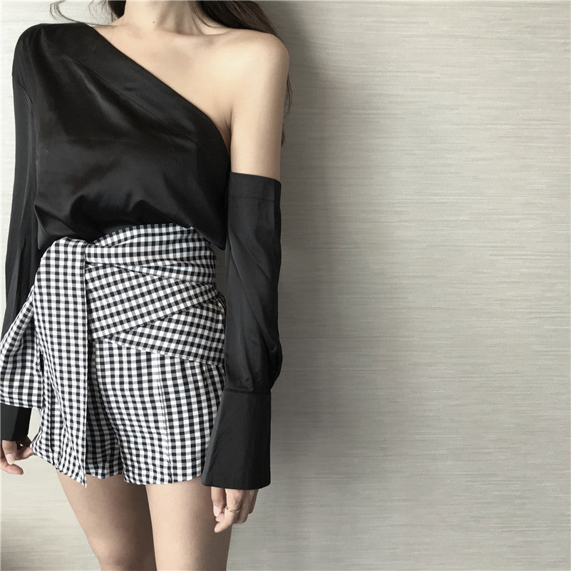 Long Sleeve Retro Irregular Slanted Shoulder Top