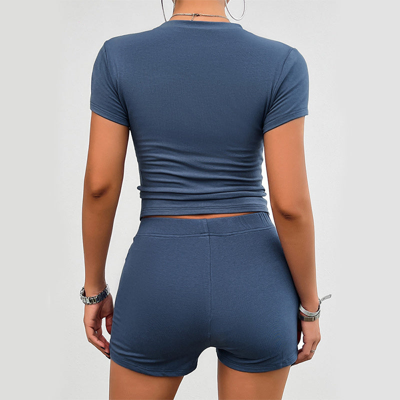 Round Neck T-shirt And Elastic Shorts Fashion