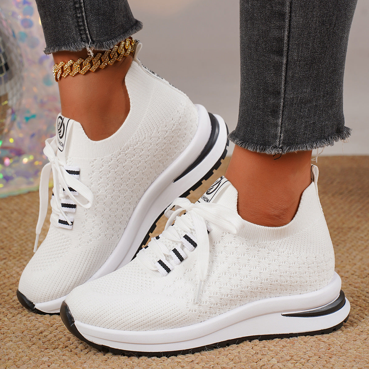 Women's Lace Up Mesh Sneaker