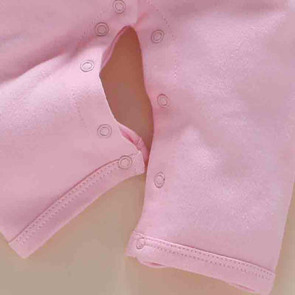 Baby wears newborn baby clothing romper jumpsuit