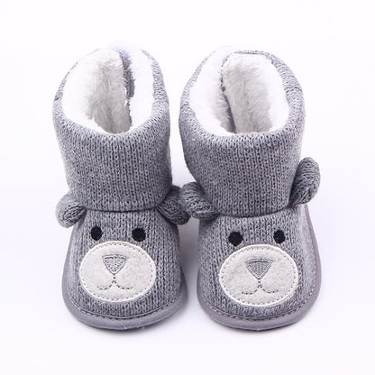 New bear knitting plus baby shoes