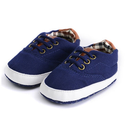 Lace soft bottom baby shoes