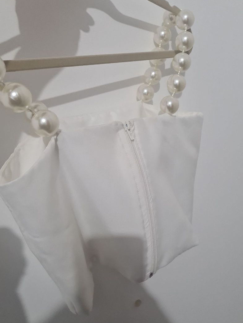 Elegant Pearl Short Vest