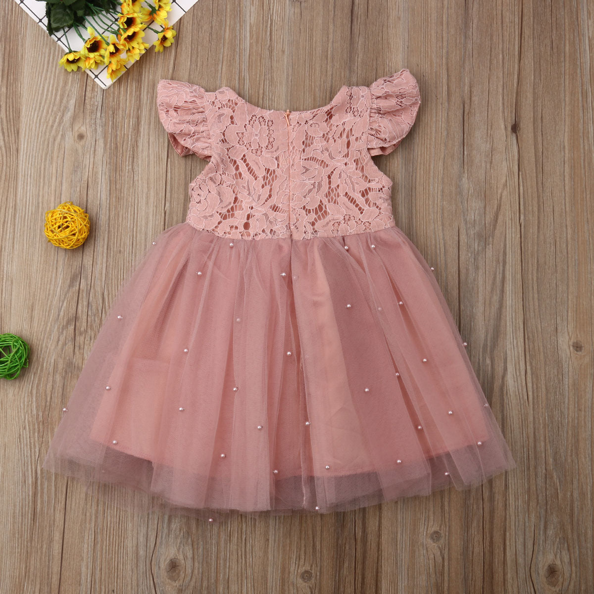 Girl's dress