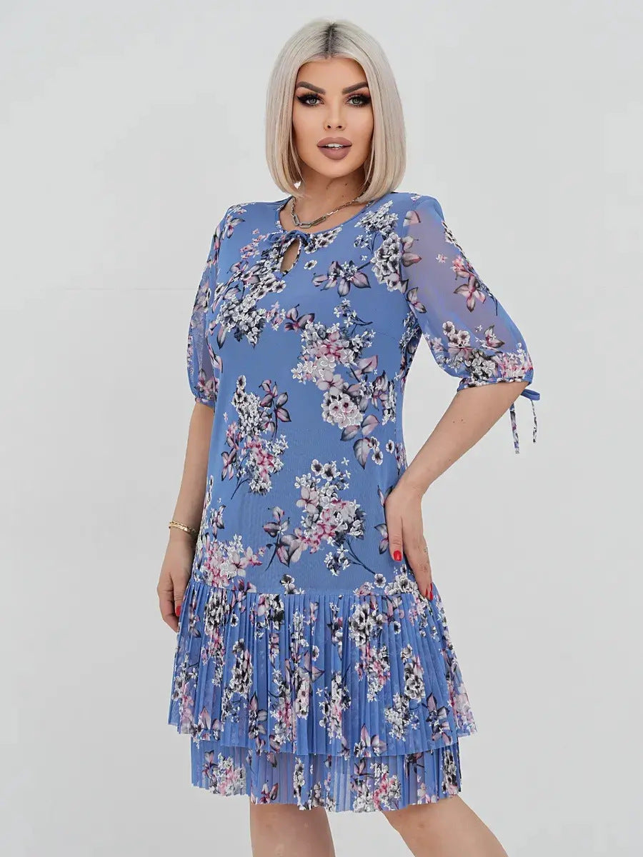 Simple Pleated Lace Up Dress