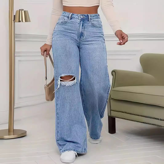 Ripped Wide-legged Jeans