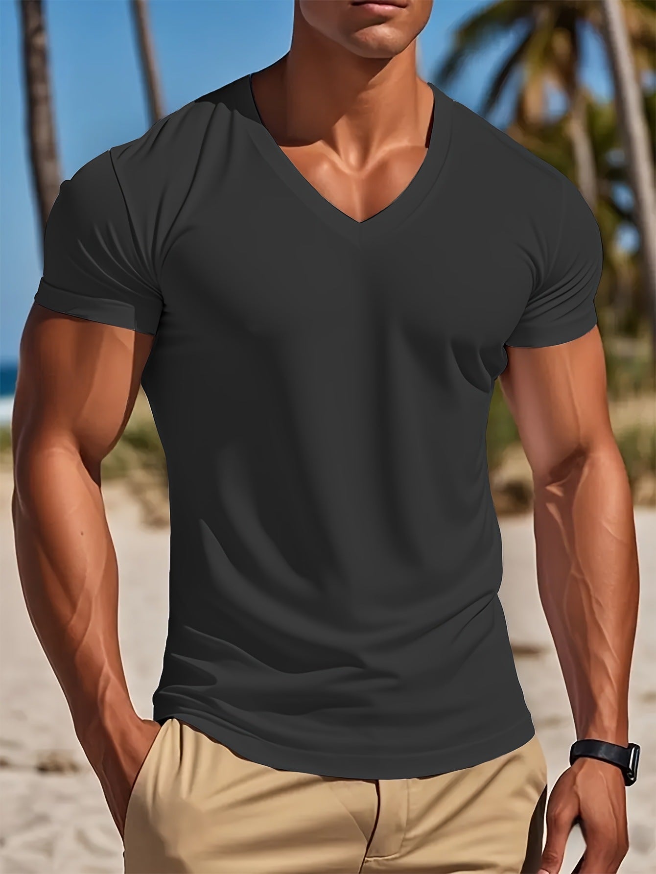 Men's V-neck T-shirt Smooth
