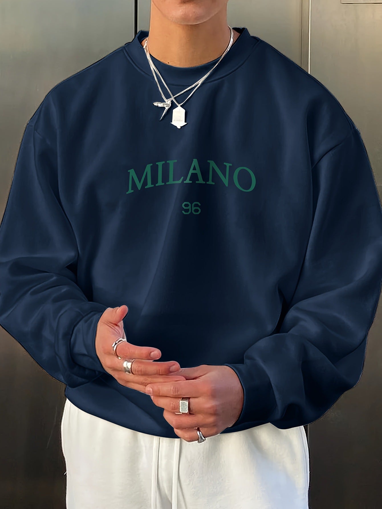 Men's Round-neck Versatile Long Sleeves