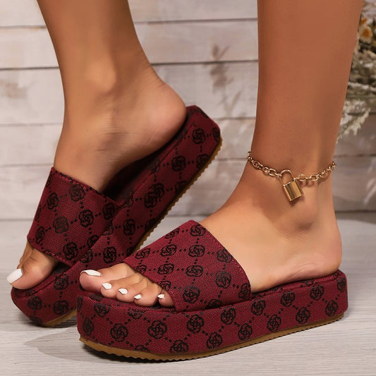 Ladie's Chic Embroidered Muffin Soft Back Thick Back Slippers