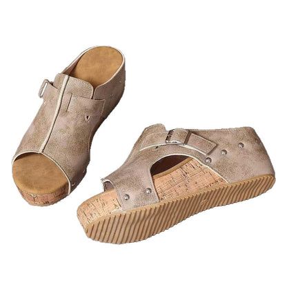 Plus Size Women's Wedge Sandals Rivet Slippers