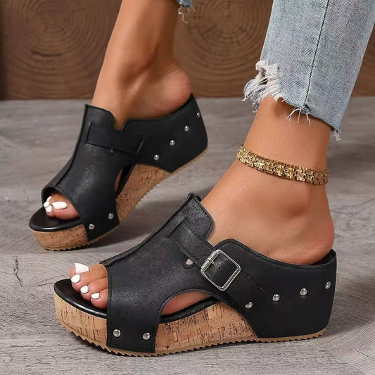 Plus Size Women's Wedge Sandals Rivet Slippers