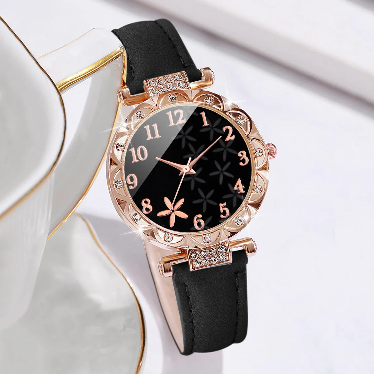 Fashion Women's Quartz Watch