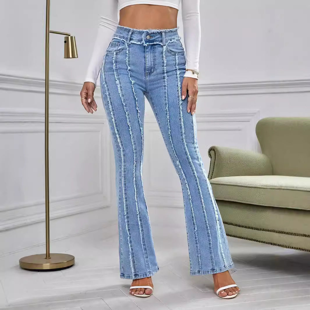 Slightly Flared Wadding Edge Jeans