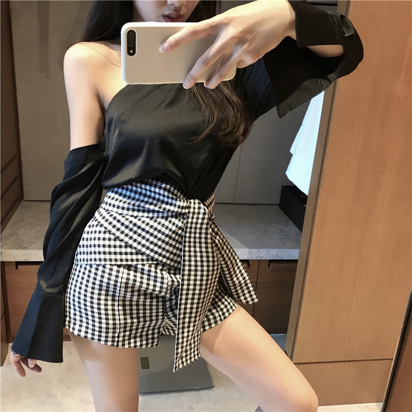 Long Sleeve Retro Irregular Slanted Shoulder Top