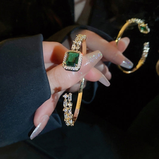 Luxury Emerald Bracelet